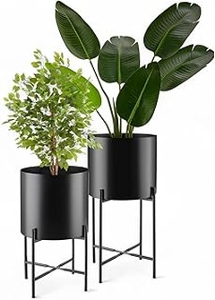 Comparativa de materiales en soportes para plantas altos