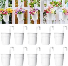 Diferencias entre macetas de metal blancas y otros materiales