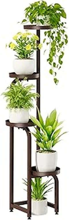 ¿Madera o metal? Comparativa de Soportes para Plantas Esquineros